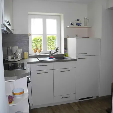 Villa Castle Mona Diestel Gm 69176