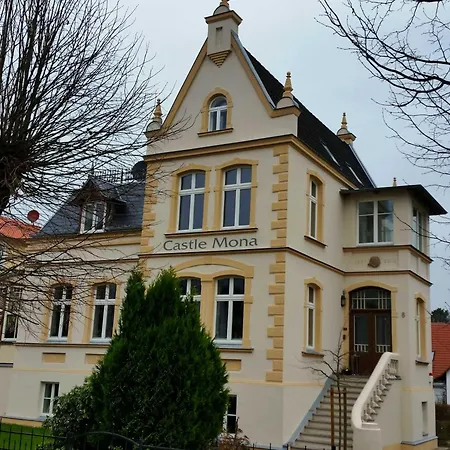 Willa Castle Mona Diestel Gm 69176 Graal-Mueritz