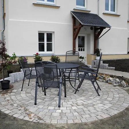 Castle Mona Diestel Gm 69176 * Graal-Mueritz